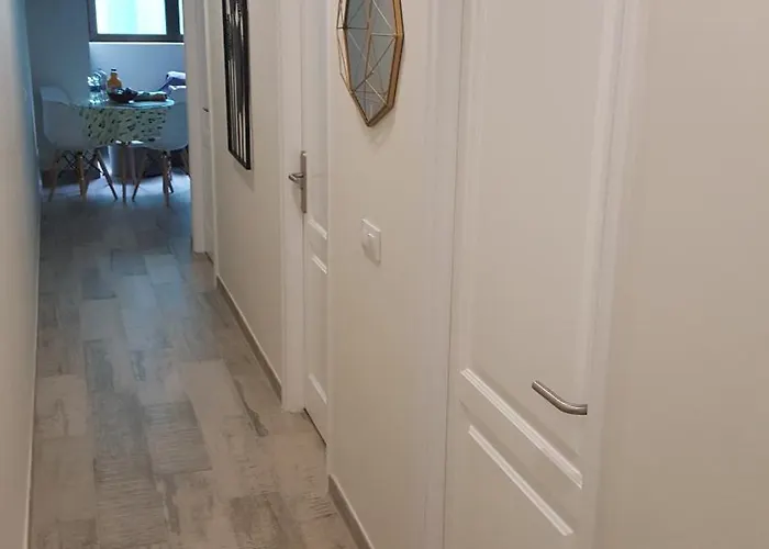 Victoria 51. Apartment